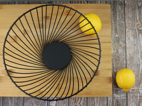 KOSZYK METALOWY CZARNY DRUCIANY NA OWOCE OZDOBNY