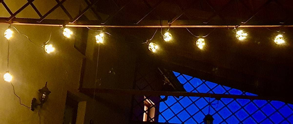 GIRLANDA ŻARÓWKAMI 100 LED Z GNIAZDEM DO ŁĄCZENIA