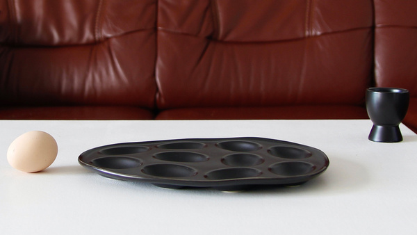 TALERZ NA JAJKA PORCELANOWY PÓŁMISEK DO JAJ