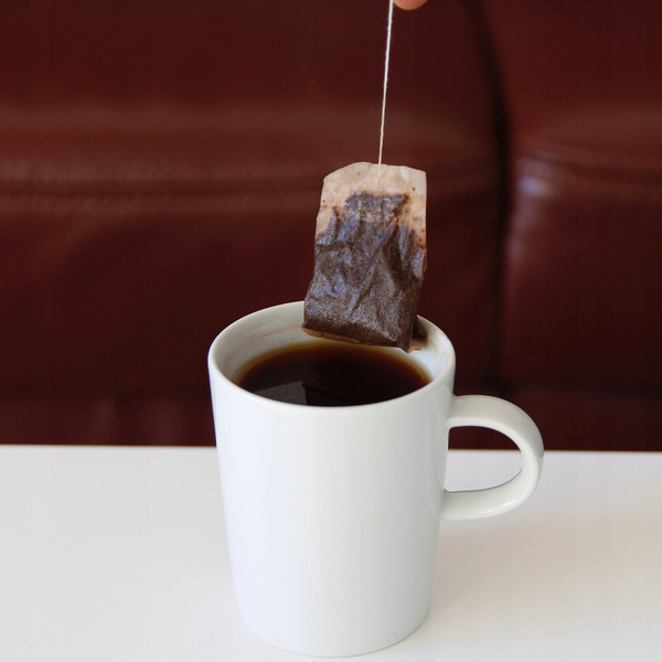 PODSTAWKA SPODEK NA TOREBKĘ HERBATY ŁYŻECZKĘ