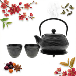 CZAJNIK ŻELIWNY DO HERBATY ZESTAW CZARKI ŻELIWNE