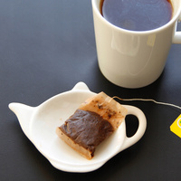 PODSTAWKA SPODEK NA TOREBKĘ HERBATY ŁYŻECZKĘ