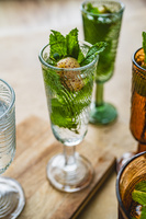 KIELISZEK DO SZAMPANA SZKLANY WZÓR PLASTRA DREWNA ARBRE PRZEZROCZYSTY