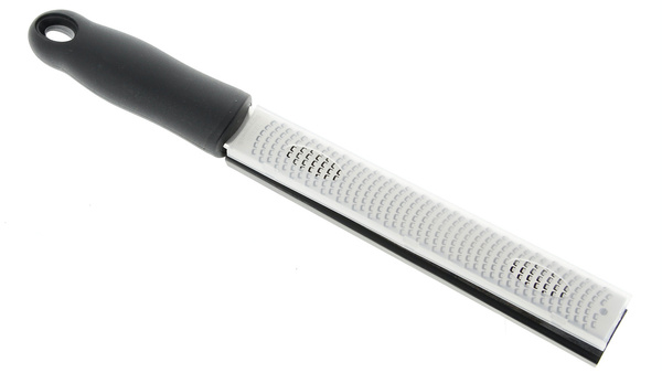 TARKA DO SERA PARMEZANU CZOSNKU IMBIRU DROBNE OCZKA