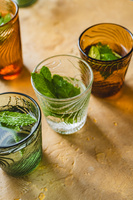 SZKLANKA DO WODY GRINKÓW SOKU 300ml WZÓR PLASTRA DREWNA ARBRE ZIELONA GREEN