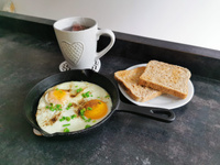 PATELNIA ŻELIWNA 15 CM IDEALNA DO SERWOWANIA ODLEW