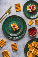 SERWIS OBIADOWY CERAMICZNY 18 ELEMENTÓW DLA 6 OSÓB GREEN GREY OMBRES