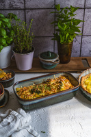 CERAMICZNA FORMA DO PIECZENIA CHLEBA ZAPIEKANIA W PIEKARNKIU OMBRES 26 cm