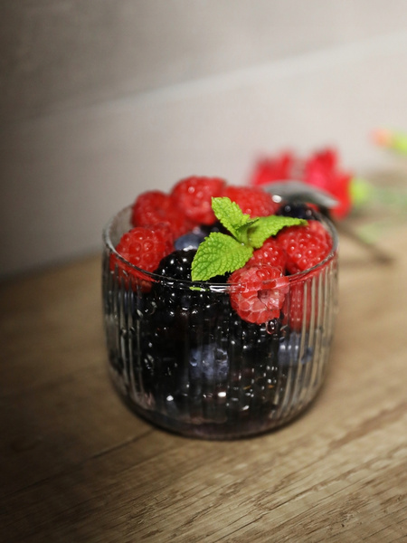 ŻAROODPORNY KUBEK ryflowany bez ucha SZKLANKA JUSTINE do gorącego 250 ml