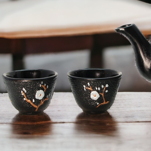 CZARKI ŻELIWNE 2 SZT ZESTAW ŻELIWNY DO HERBATY FILIŻANKI 60 ml