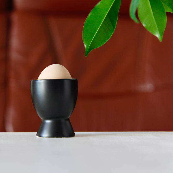 KIELISZEK DO JAJKA PODSTAWKA DO JAJA CZARNY