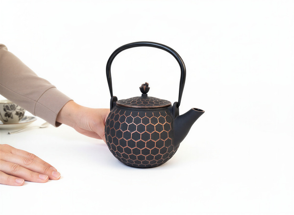 CZAJNIK ŻELIWNY IMBRYK PSZCZÓŁKA 1,2L ZAPARZACZ DO HERBATY I ZIÓŁ ŻELIWO