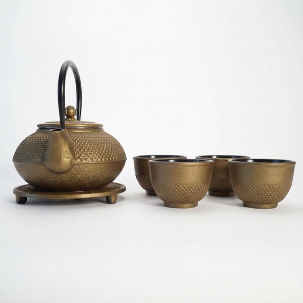 CZAJNIK ŻELIWNY 1,5L ZAPARZACZ DO HERBATY 4 CZARKI ZESTAW 5 ele NA PREZENT