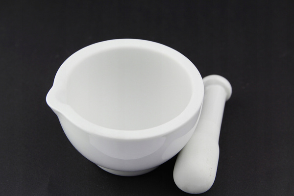 MOŹDZIERZ KUCHENNY PORCELANOWY Z TŁUCZKIEM