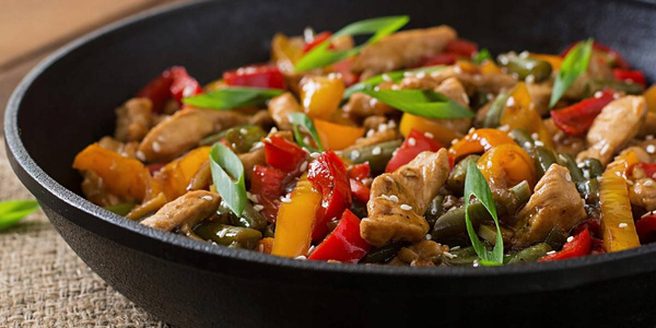 PATELNIA WOK ŻELIWNY 36 cm CIĘŻKA ODLEW ŻELIWO