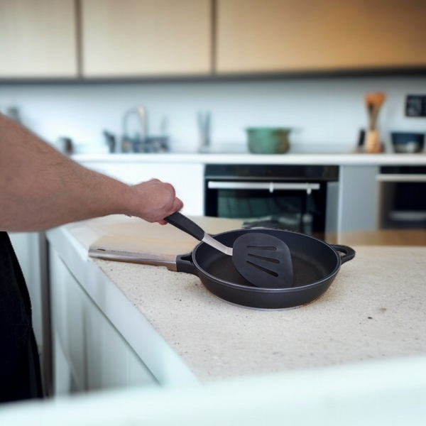 ŁOPATKA SZPATUŁKA DO JAJEK NALEŚNIKÓW SMAŻENIA GRILLOWA PRZYBORY KUCHENNE