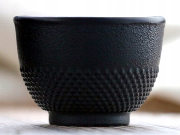 CZARKI ŻELIWNE 2 SZT ZESTAW ŻELIWNY DO HERBATY