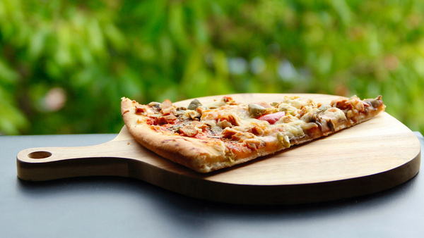 DESKA TACA DREWNIANA Z AKACJI DO SERWOWANIA DAŃ