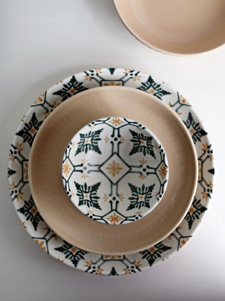 Ceramiczny TALERZ deserowy 21cm linia MOSAIQUE BEIGE bez wzoru