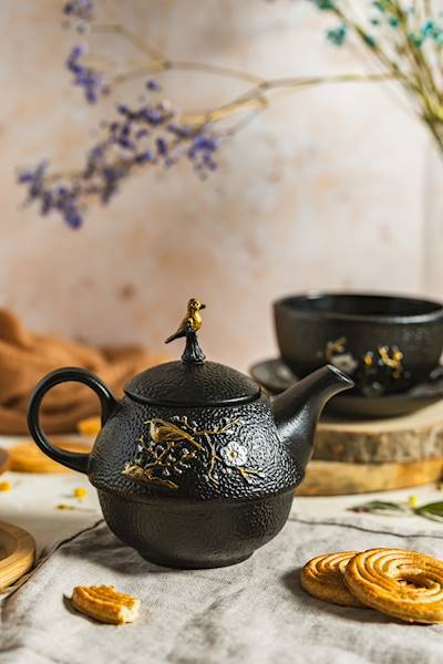 ZAPARZACZ 0.4L FILIŻANKA ŻELIWNA IMBRYK Z SITKIEM DO PARZENIA HERBATY ZIÓŁ