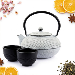 ZAPARZACZ CZAJNIK 2x CZARKI ŻELIWNE DO HERBATY