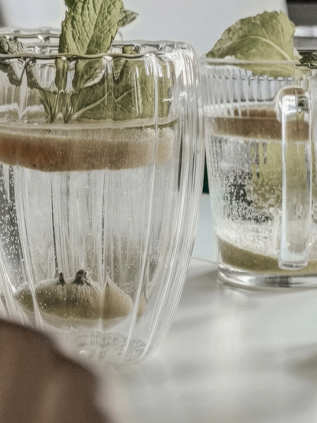 SZKLANKA termiczna wzór FLOWER 300 ml bez ucha 2 sztuki PODWÓJNE ŚCIANKI